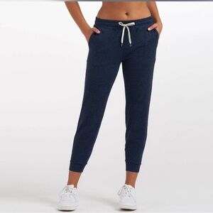 Vuori Performance Jogger- Size small